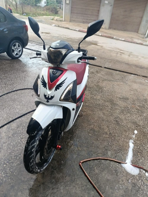 Sym St 2016