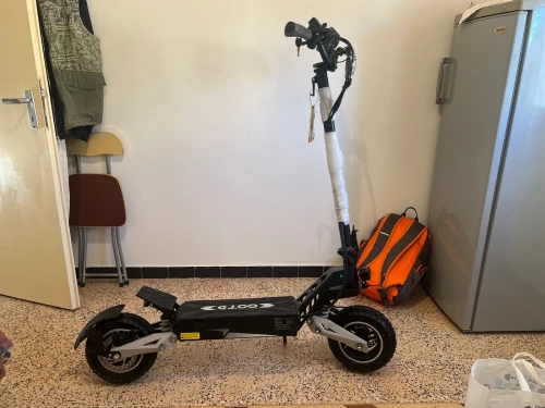 Trotinette T10 OOTD