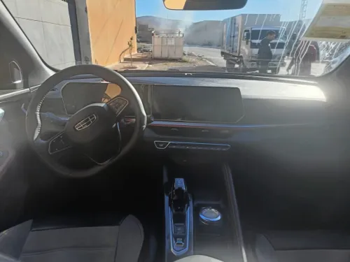 Geely Coolray 2025 