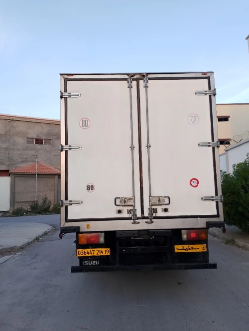 Isuzu Ftr 2014