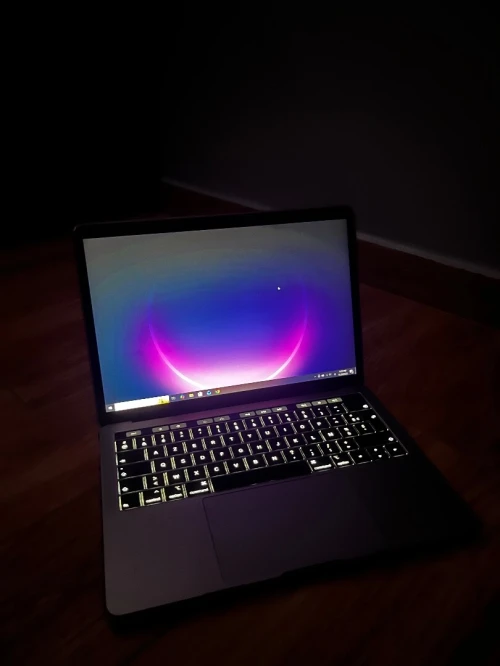 MacBook Pro 2019 i7/16gb 500Gb ssd touch id