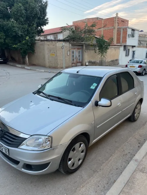 Dacia Logan 2012 Laureate