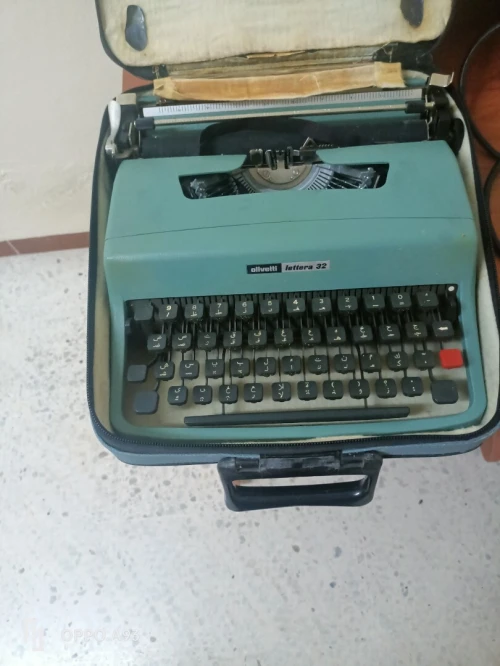 Machine à écrire
