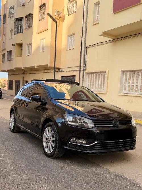 Volkswagen Polo 2015 La carat plus