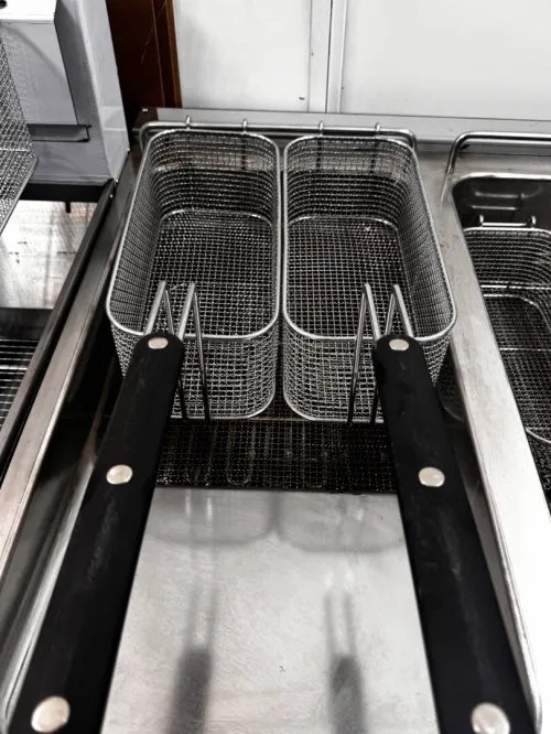 Friteuse électrique série 900 4 bacs avec vidange