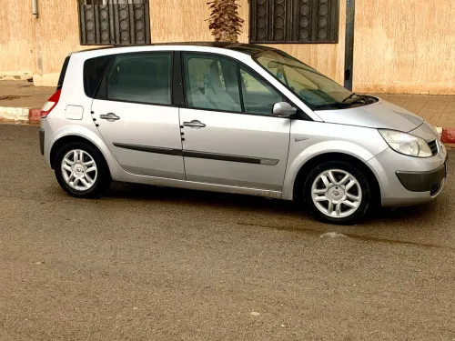 Renault scenic 2 2004 authentique