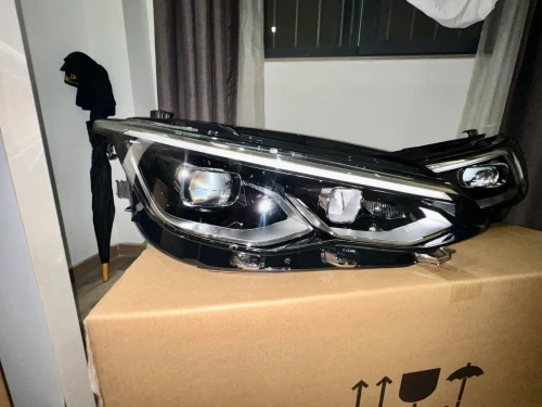 Feu avant golf 8 2025