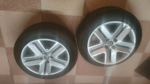 Jantes+pneus clio 5