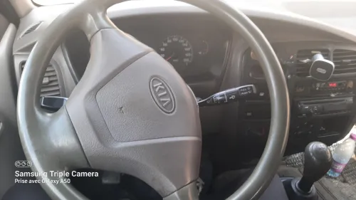 Kia Pregio 2004