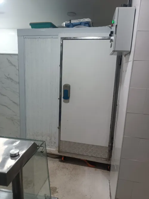 Avendre un matériel de restaurant