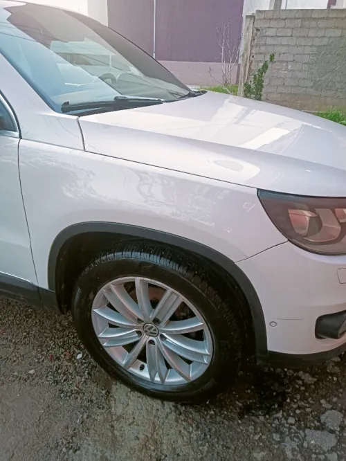 Volkswagen Tiguan 2011 Carat +