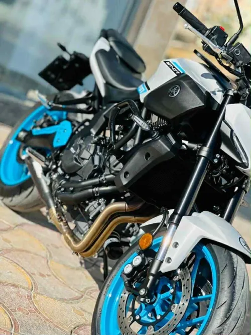Yamaha MT07 2025