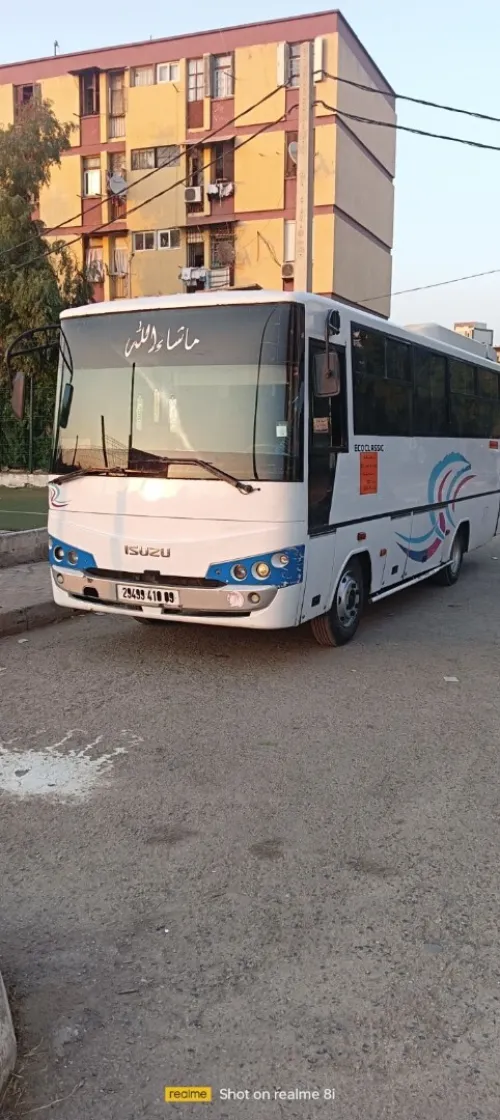 Isuzu Isuzu 2010