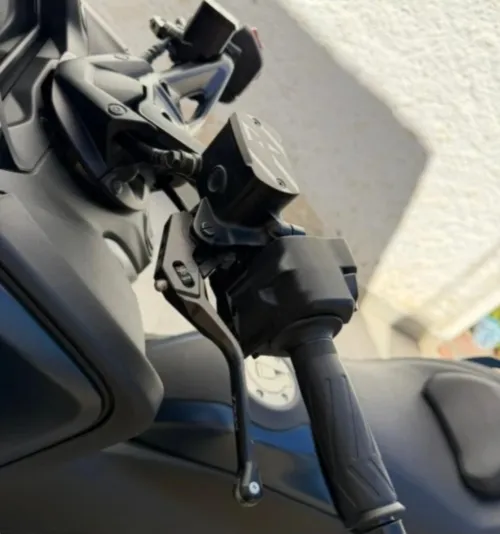 Yamaha Tmax 2023