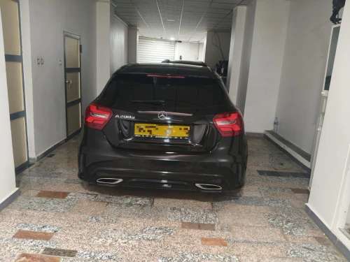 Mercedes Classe A 2017 200 d  Exclusif +