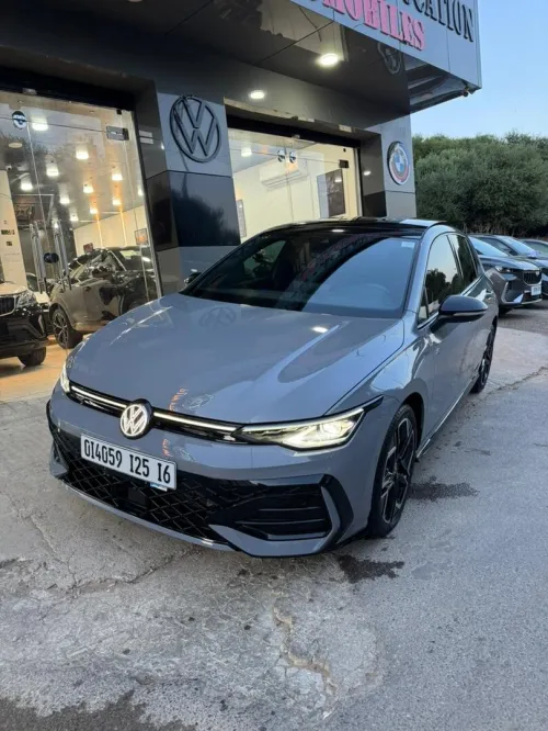 Volkswagen Golf 8 2025 R- Line 