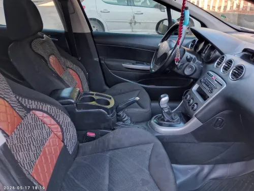 Peugeot 308 2011 308