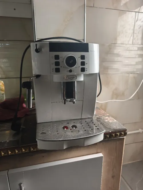 Machine à café Delonghi Magnifica S