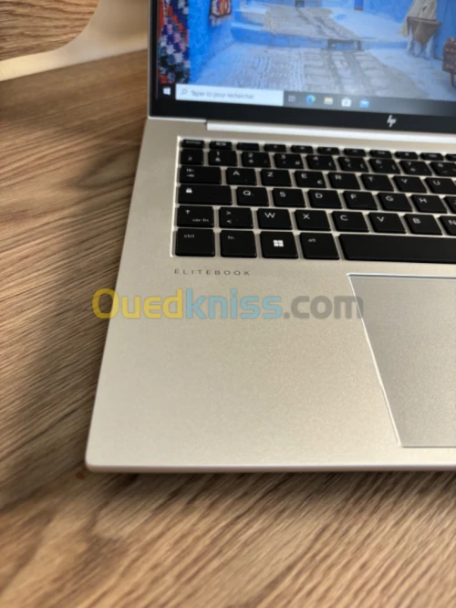 HP ELITEBOOK 840 G9 i5 1250P 16Go 512SSD INTEL IRIS XE 