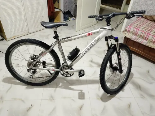 Vélo TREK 26 Taille L kolech fiha originale