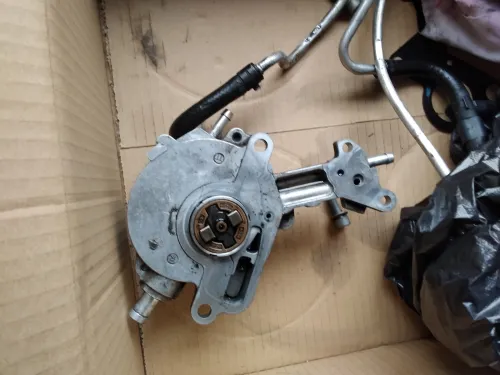 Pompe a vide 1.9tdi 105cv