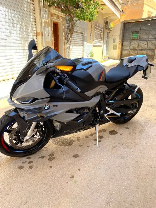 BMW M 2024 M1000rr