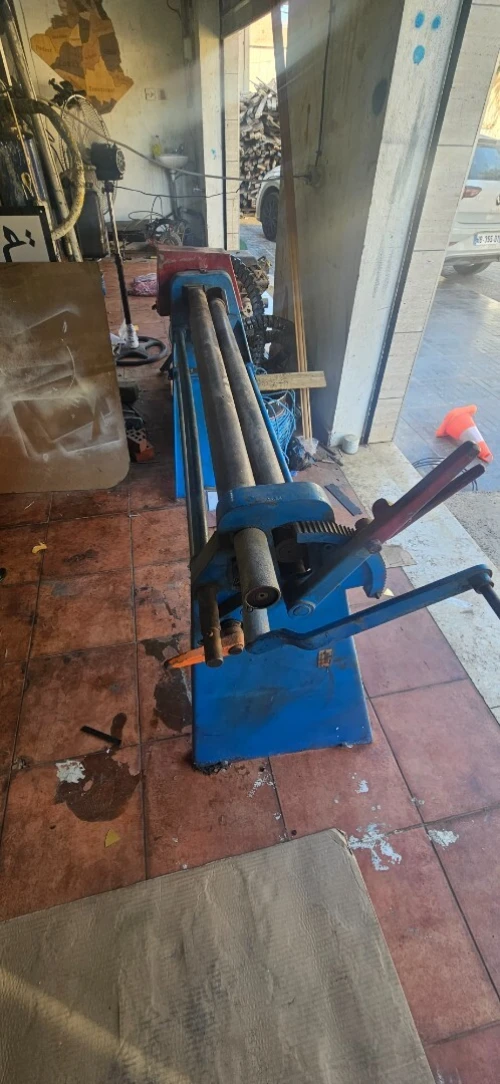 Rouleuse de tôle 