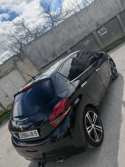 Peugeot 208 2018 GT Line