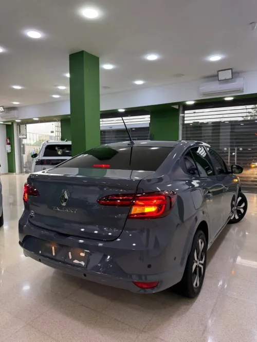Renault Taliant 2025 Gris nardo et gris sourie