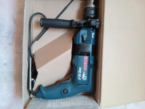 Perceuse électrique 700 W bosch