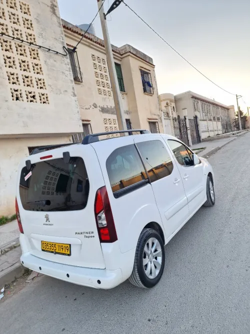 Peugeot Partner 2019 Tepee Outdoor