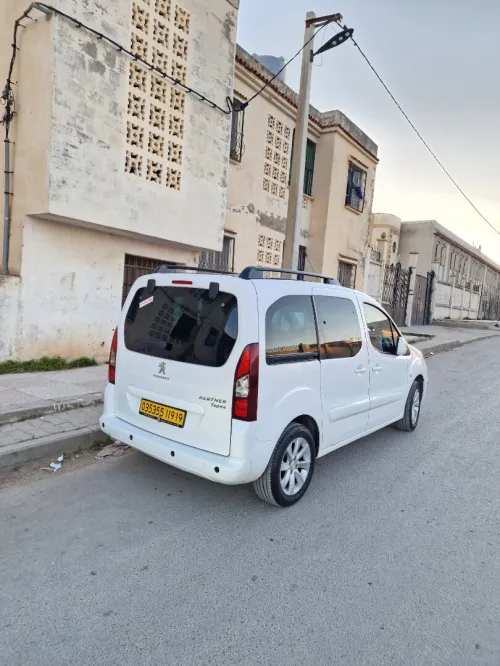 Peugeot Partner 2019 Tepee Outdoor