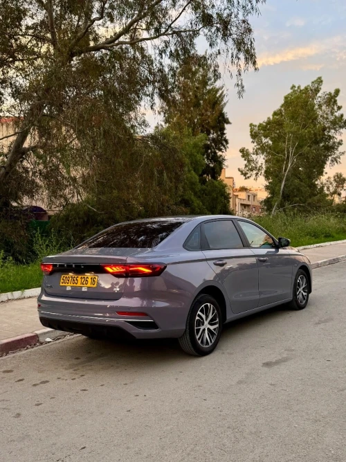 Geely Emgrand 2026 