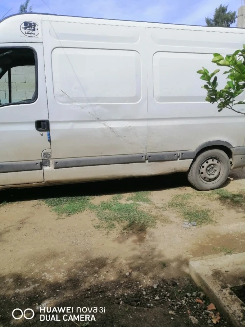 Renault Mongol 2006