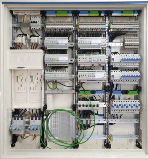 KNX Maintenance et Programmation