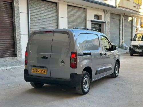 Citroen Berlingo 2021 K9