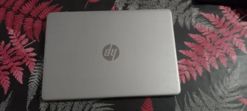 PC HP 11 gen i5 256 ssd graphics iris