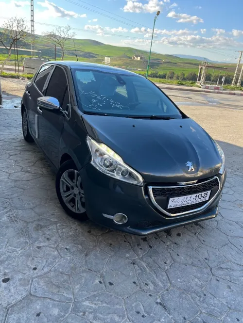 Peugeot 208 2013 Allure