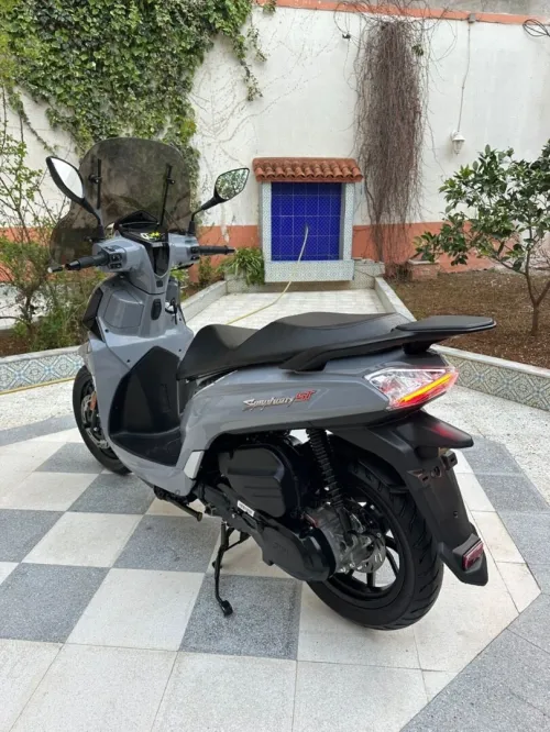 Sym St200 2025