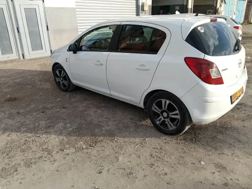 Opel Corsa 2011 Enjoy Pack