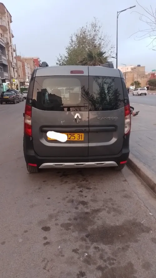 Renault Kangoo 2025 