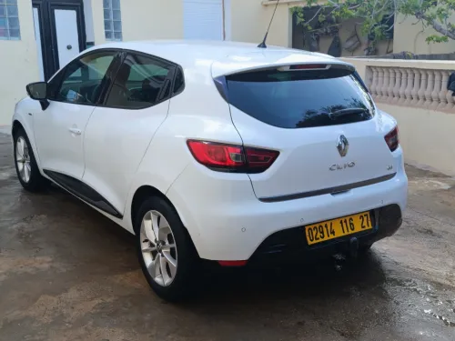Renault Clio 4 2016 Limited 2