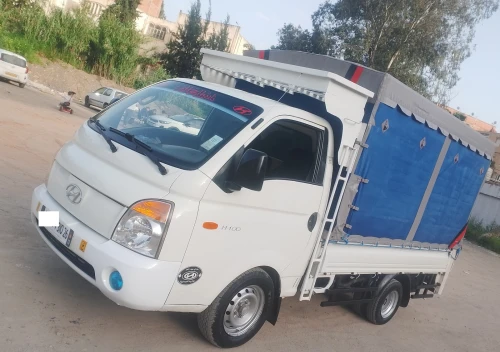 hyndai h100 2010
