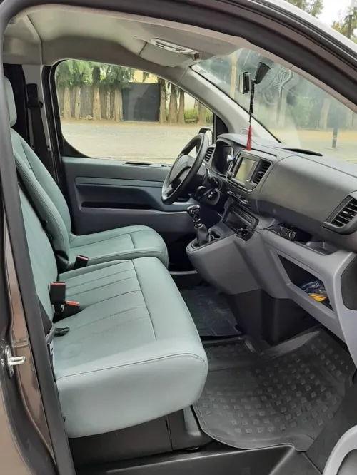 Peugeot Expert 2022 