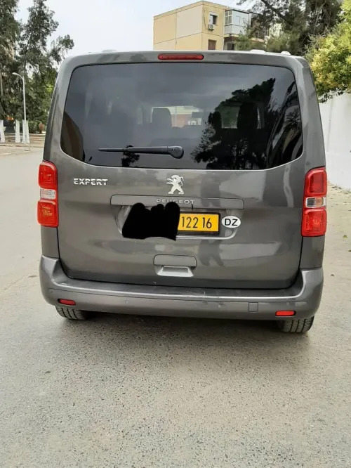 Peugeot Expert 2022 