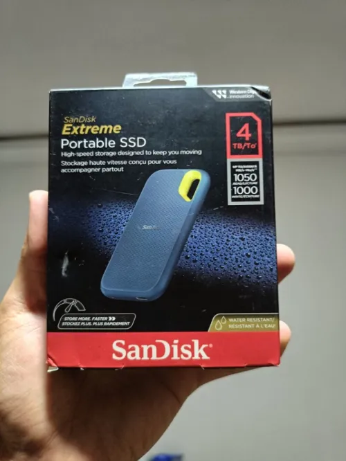 SanDisk 4tb 1050MB/s
