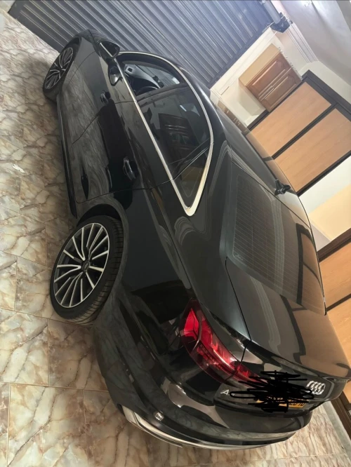 Audi A4 2023 