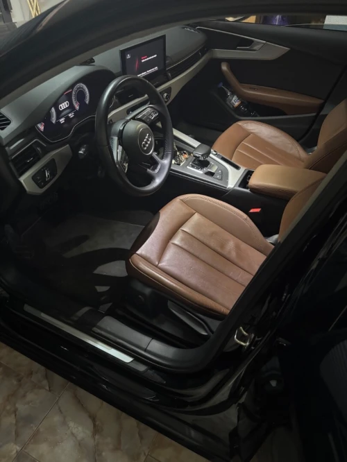 Audi A4 2023 