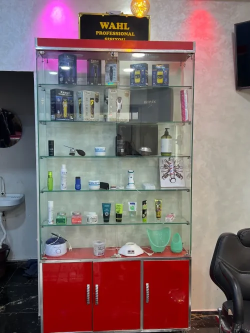 Matériel de coiffure homme