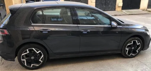 Volkswagen Golf 8 2025 R Black Edition 